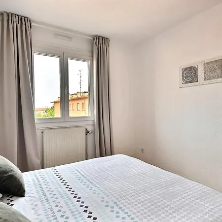 Le Petit Nid De Max Et Sophie 1free Garage Colmar